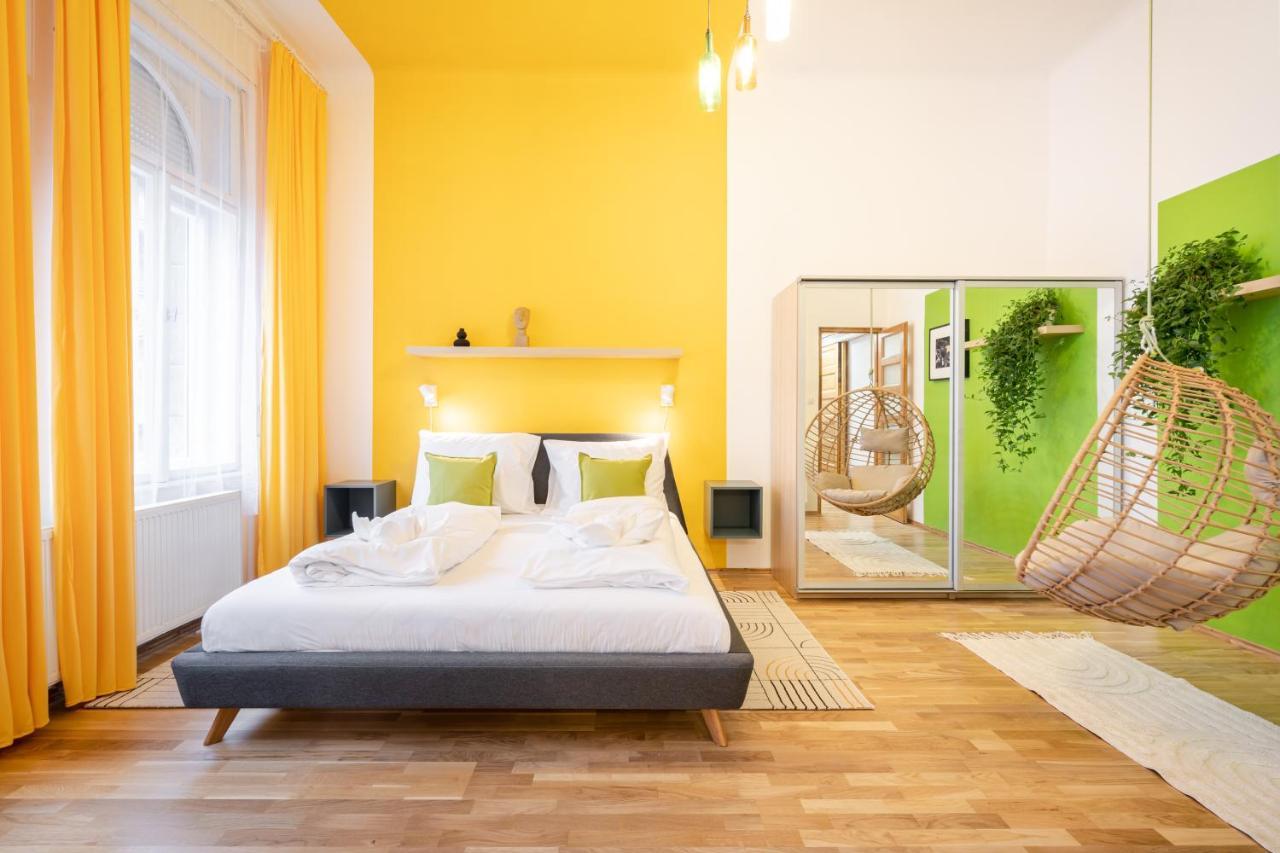 Live Star Apartment Budapest Exterior foto